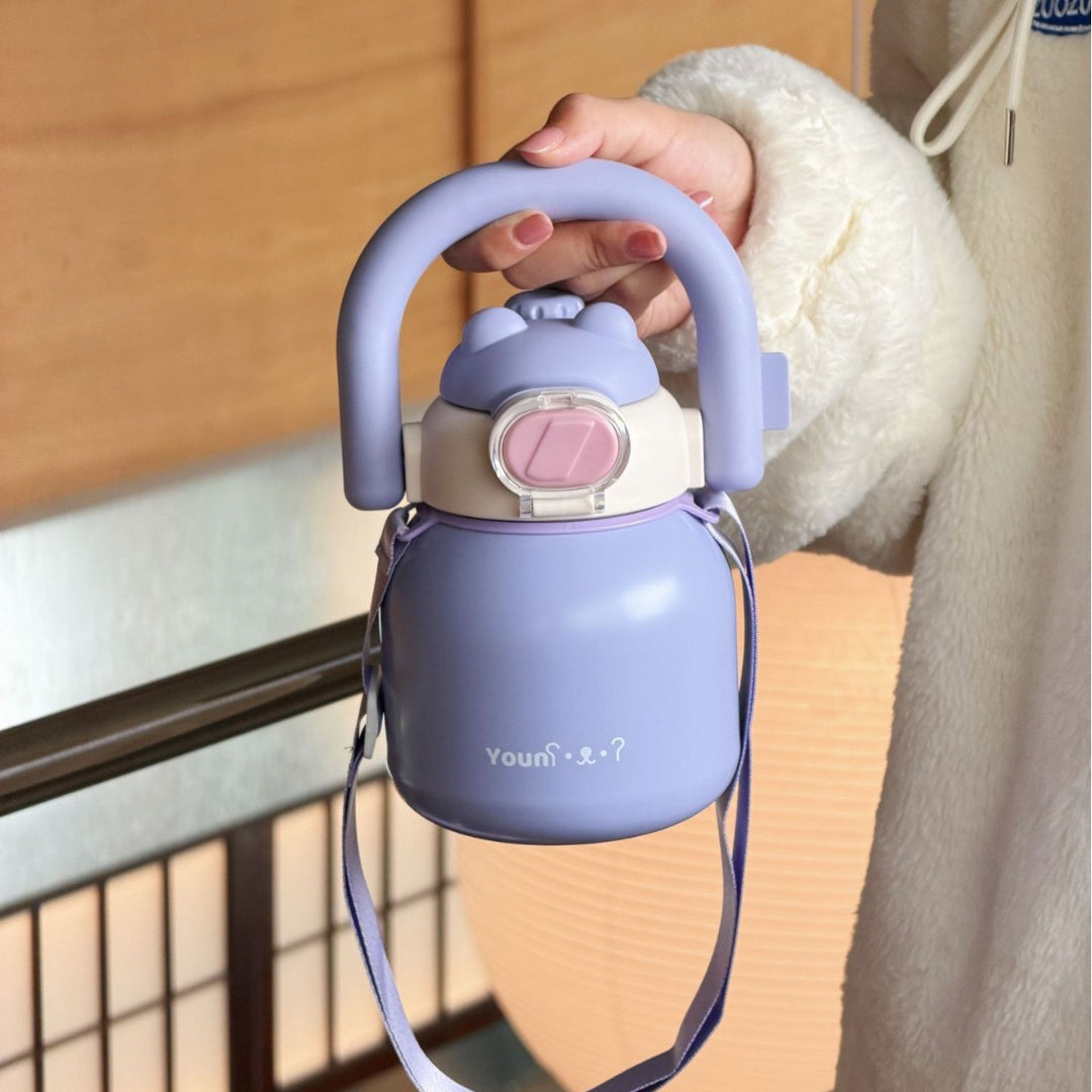 Ladies Drinking Bottle Bowlift