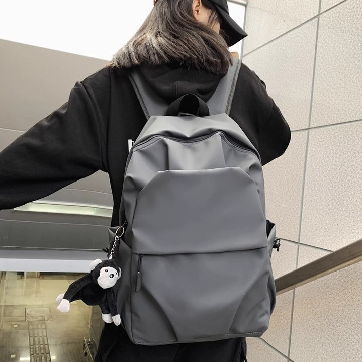 Functional backpack with innovative storage concept Bowlift