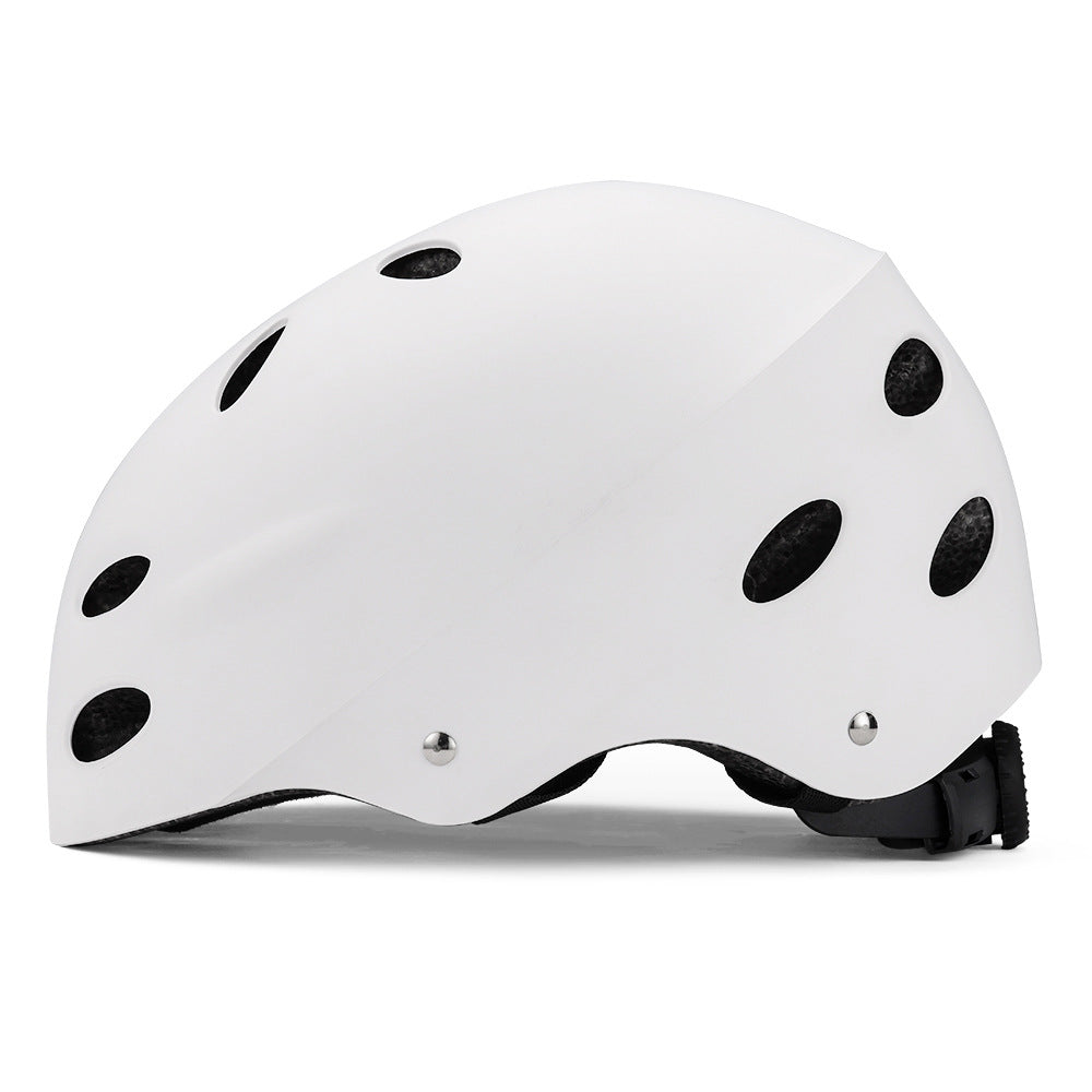 Multi-Sport Protective Helmet Bowlift