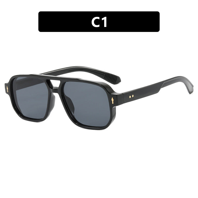 Women's trendy square sunglasses with luxurious details Bowlift