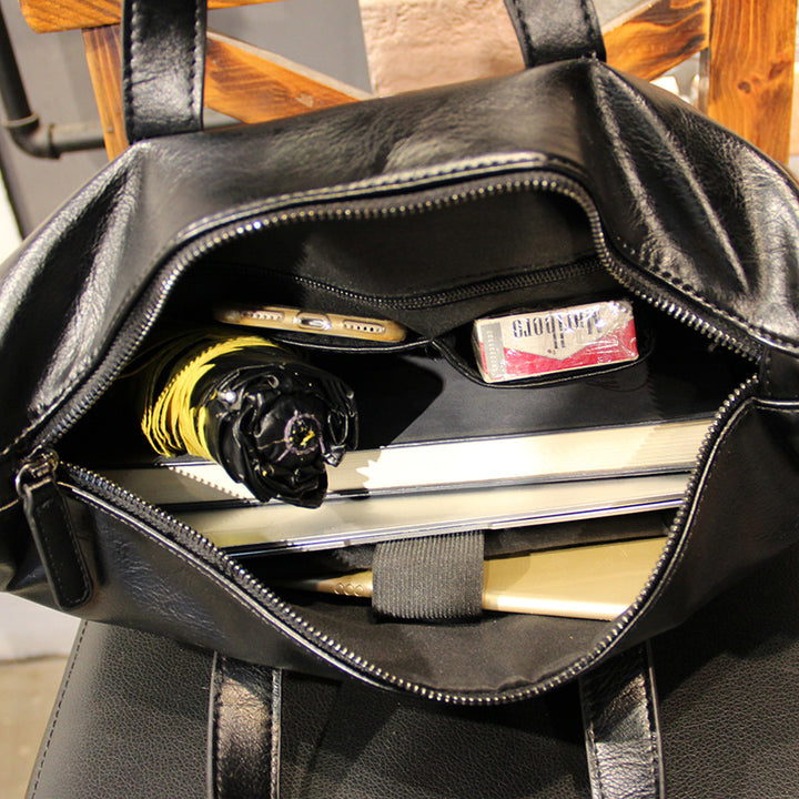 Elegant Briefcase in Minimalistic Style Bowlift