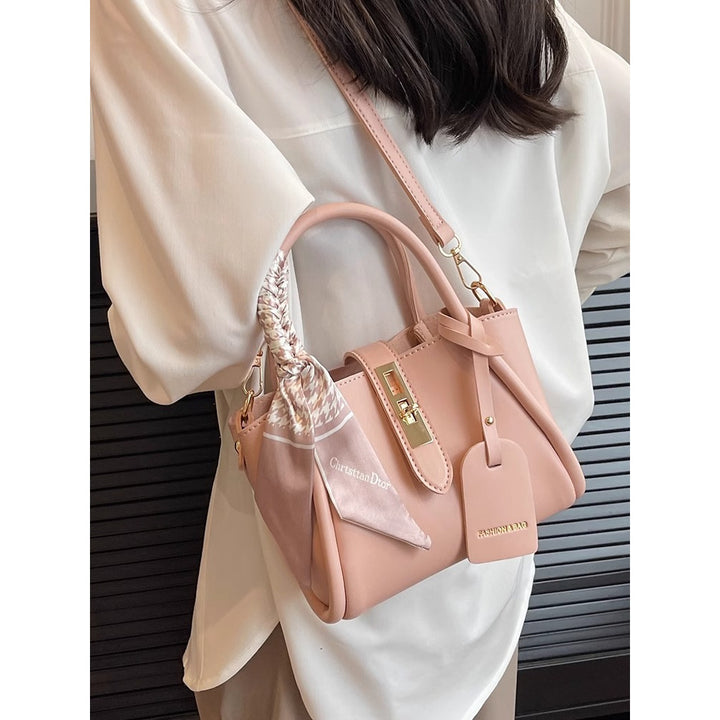 Chic Dual-Handle Tote Bag Bowlift