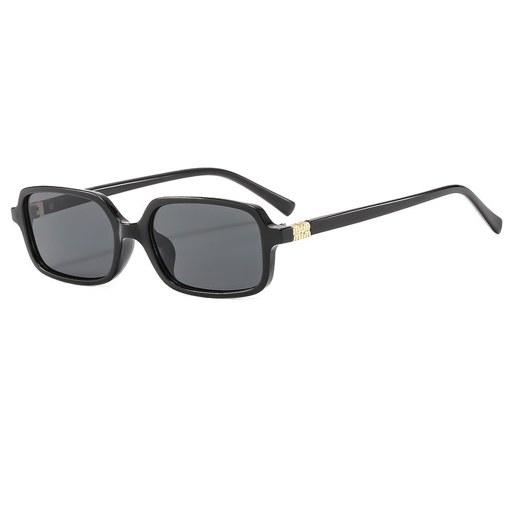 Ladies fashionable sunglasses with elegant plastic frame and elaborate design Bowlift