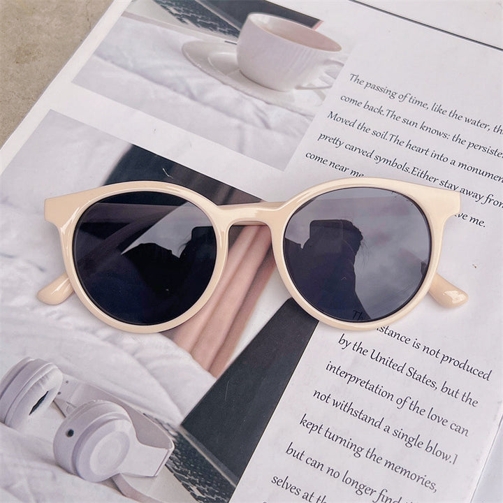 Chic Retro Round Frame Sunglasses Bowlift