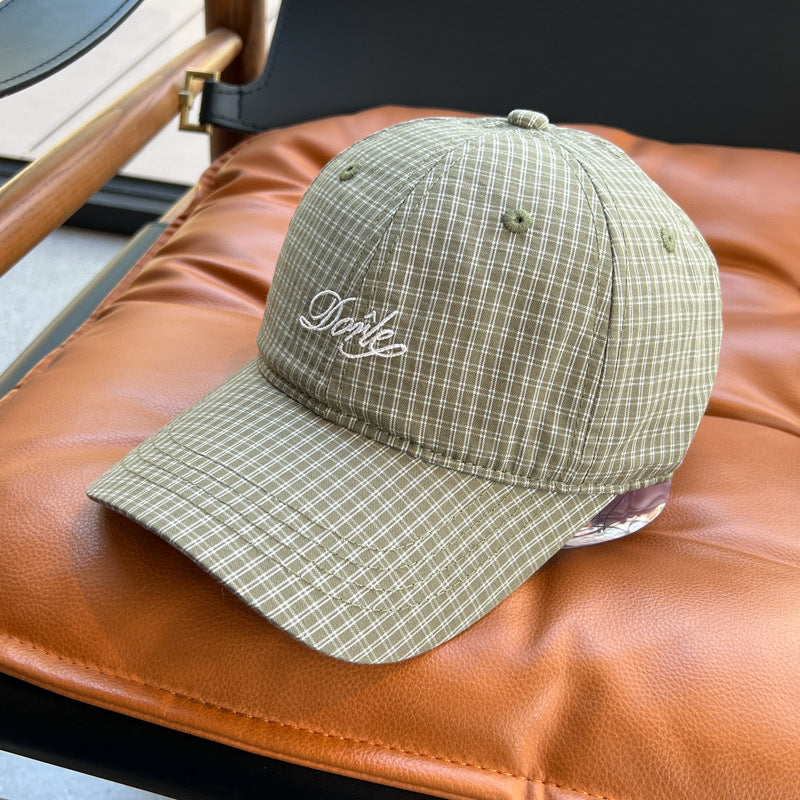 Women's Stylish Checkered Baseball Cap Bowlift