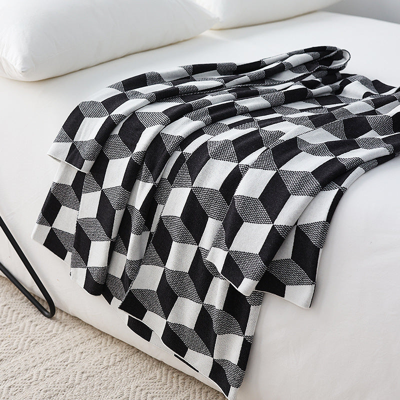 Geometric Patterned Throw Blanket