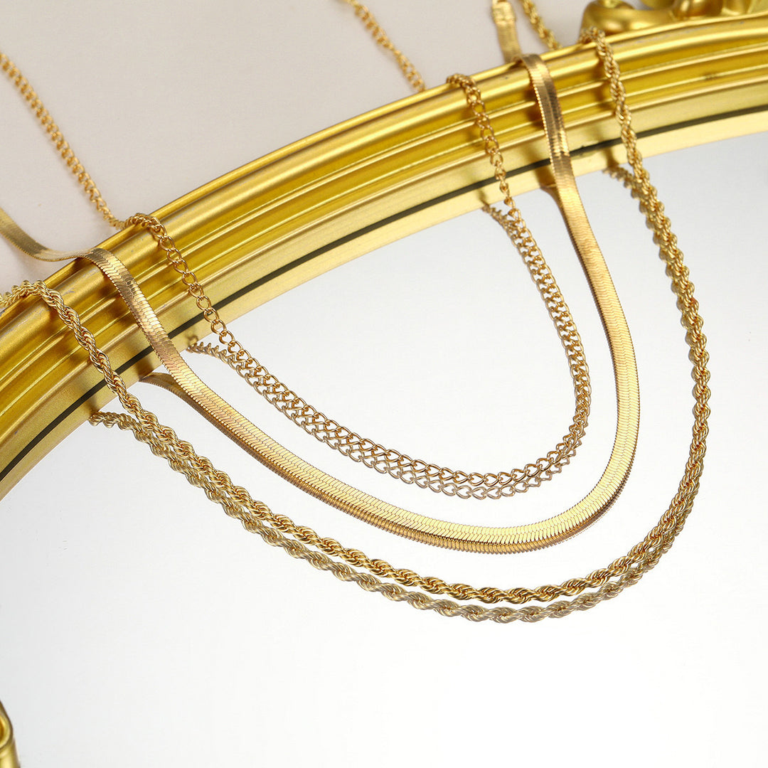 Layered Textured Chain Necklace Bowlift