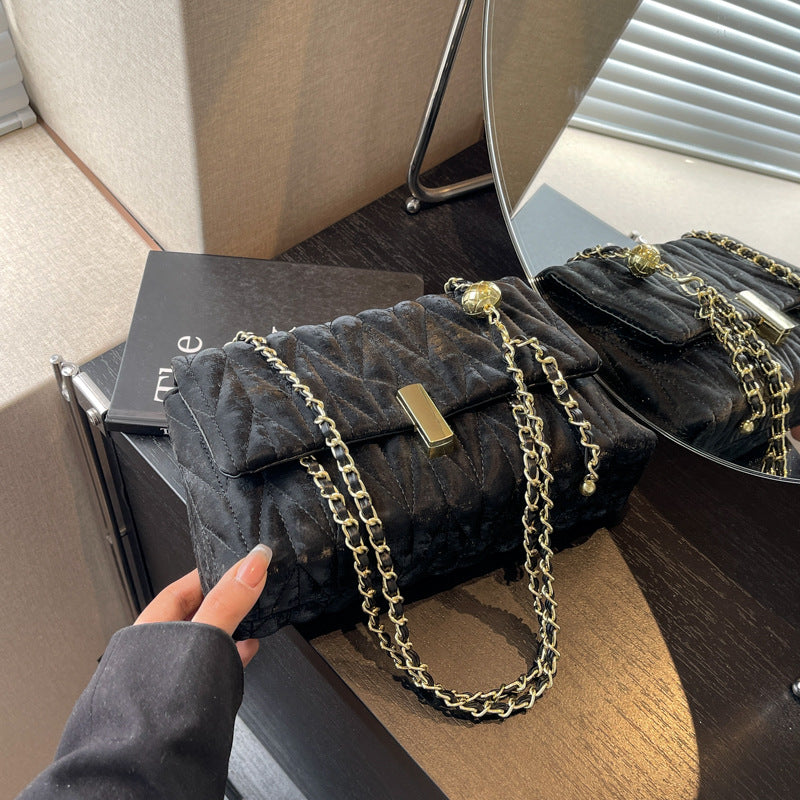 Quilted Chain-Strap Handbag Bowlift