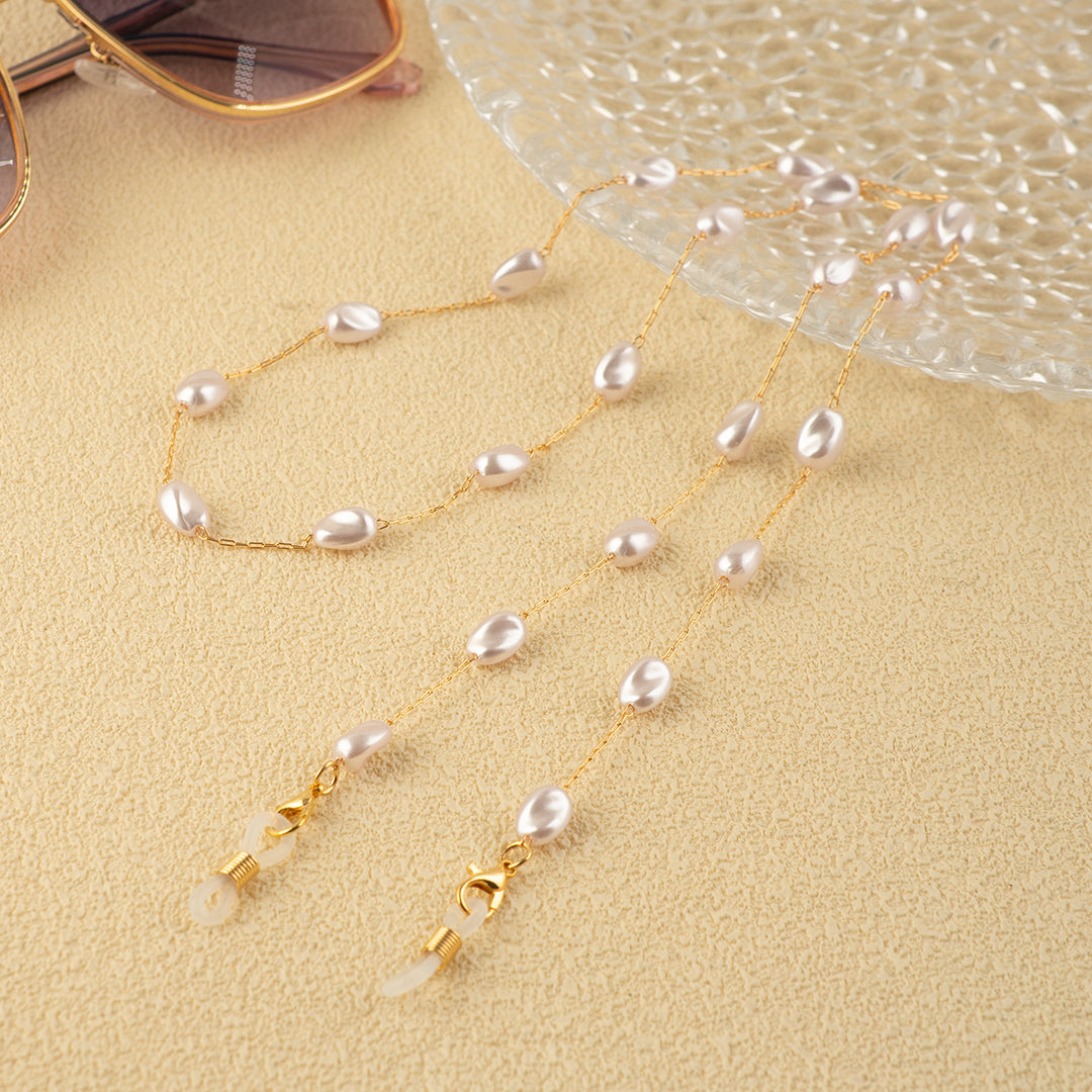 Pearl-Linked Eyewear Holder Bowlift