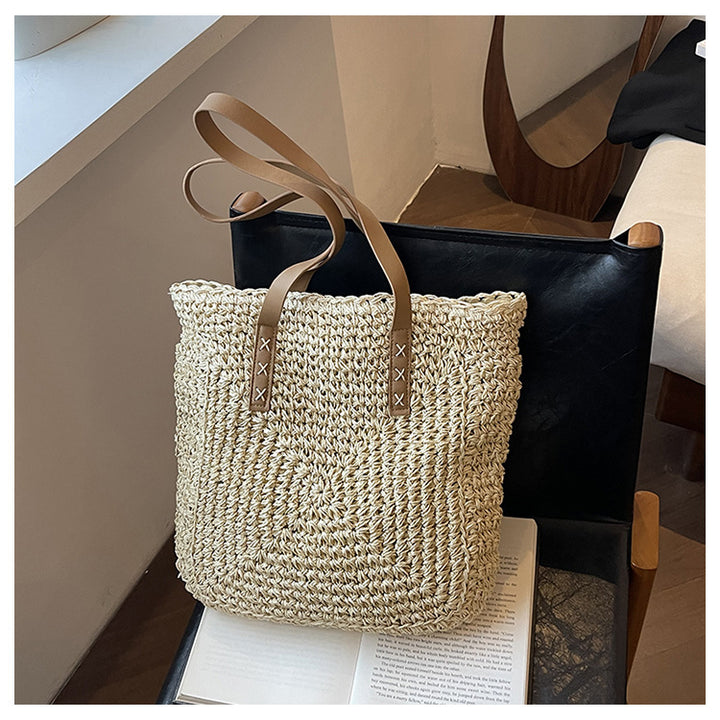 Elegant Bast Tote Bag with Leather Accents Bowlift