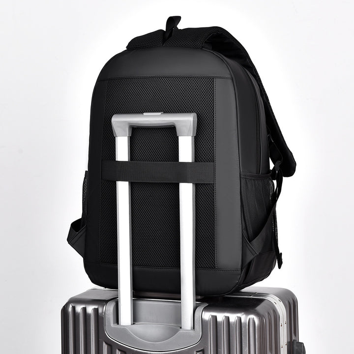Versatile All-Weather Backpack Bowlift