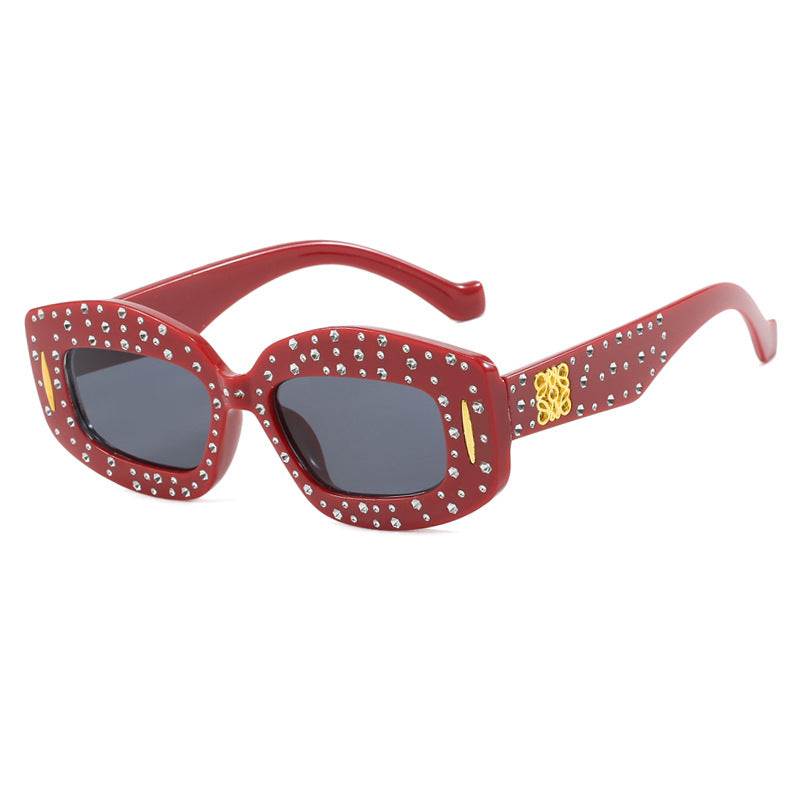 Women's fashionable sunglasses with glamorous rhinestone embellishment Bowlift