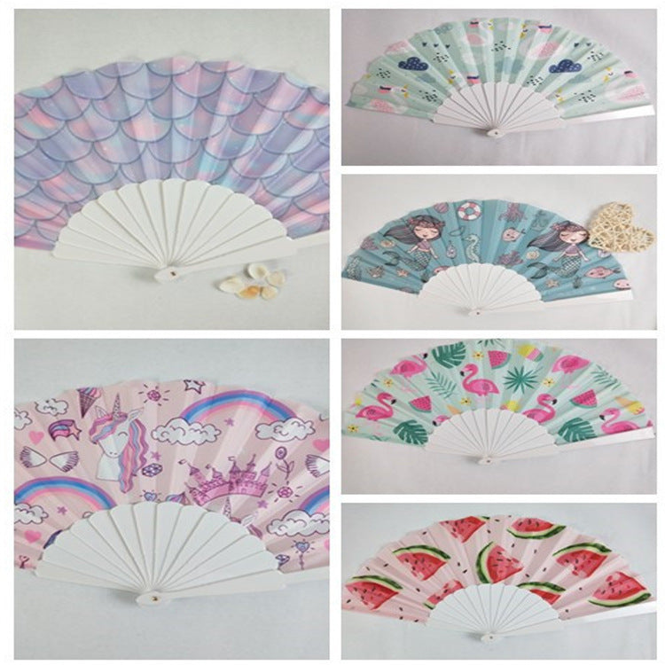 Ladies decorative fan with shimmering shell pattern Bowlift