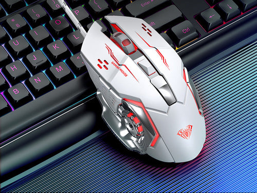 High-Precision Gaming Mouse with Adjustable DPI Bowlift