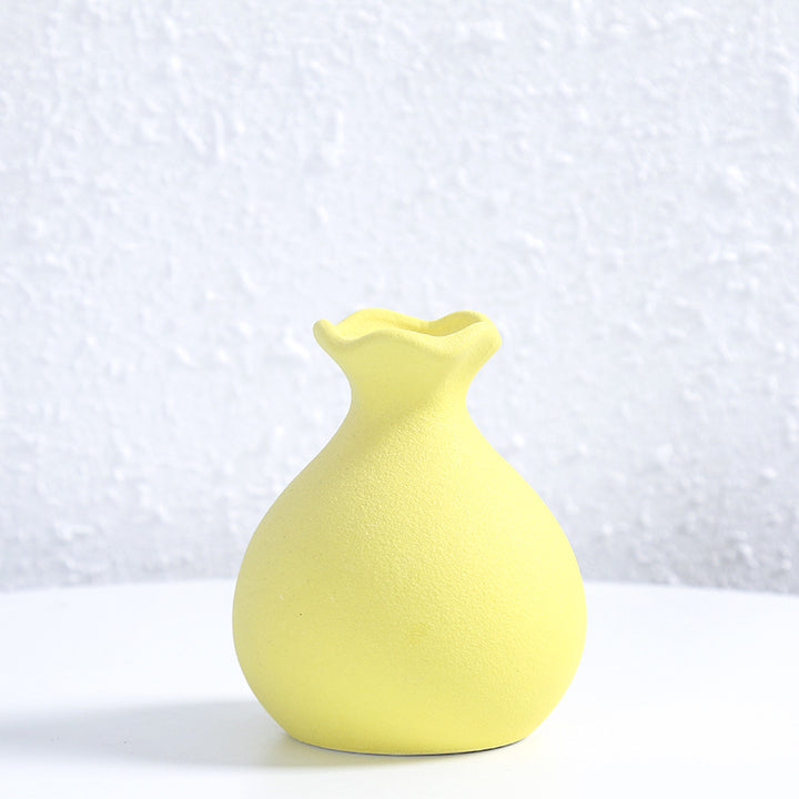 Unique Curved Ceramic Flower Vase Bowlift