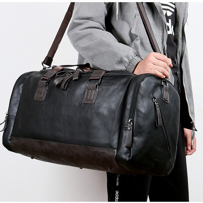 High-quality travel bag with durable synthetic leather Bowlift