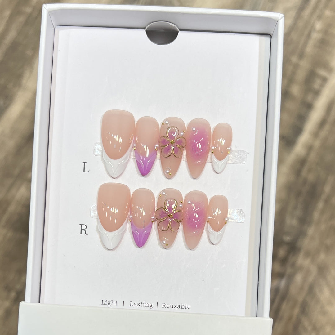 Artistic Floral Press-On Nail Set Bowlift