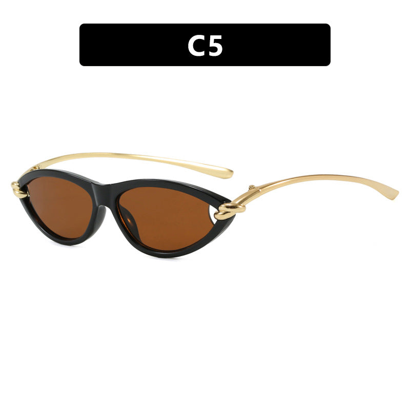 Women's Cat-Eye Sunglasses with Elegant Metal Frame and Protective UV Filter Bowlift