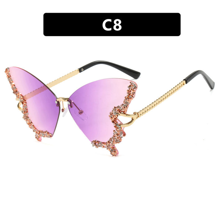 Women's large cat-eye sunglasses with sparkling rhinestone embellishment and elegant frame Bowlift