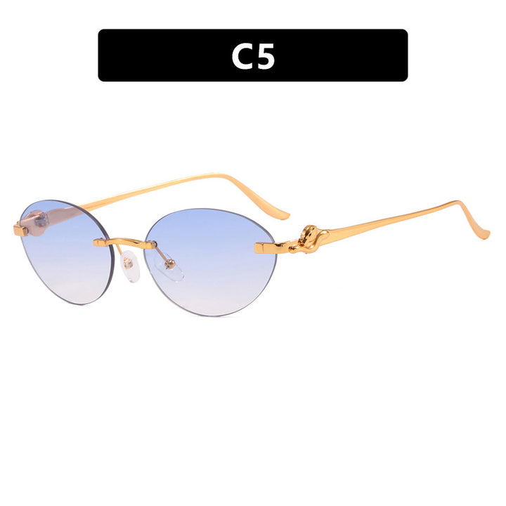 Women's round sunglasses with elegant, semi-transparent frame and fashionable details Bowlift
