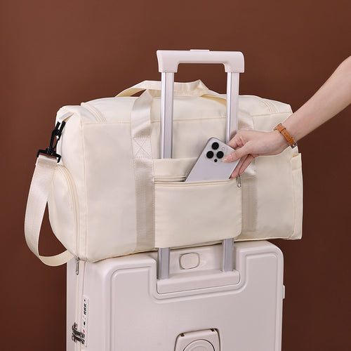 Travel bag with multifunctional interior compartment system Bowlift