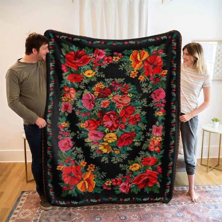 Floral Garden-Themed Plush Blanket