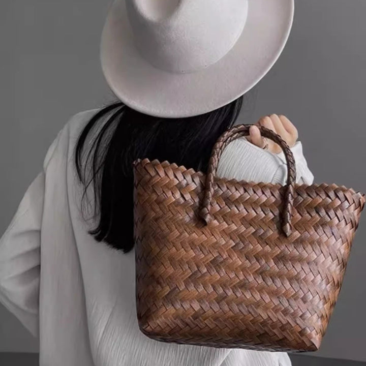 Bamboo Handle Bag Made of Braided Material Bowlift