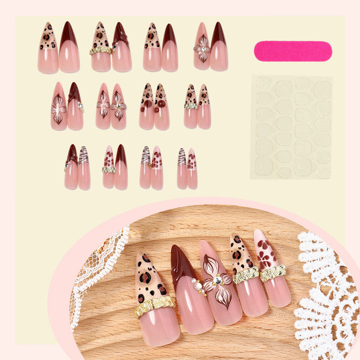 Art nail set with luxurious floral and leopard designs Bowlift