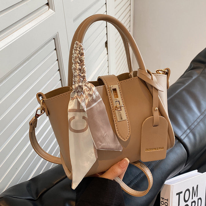 Chic Dual-Handle Tote Bag Bowlift
