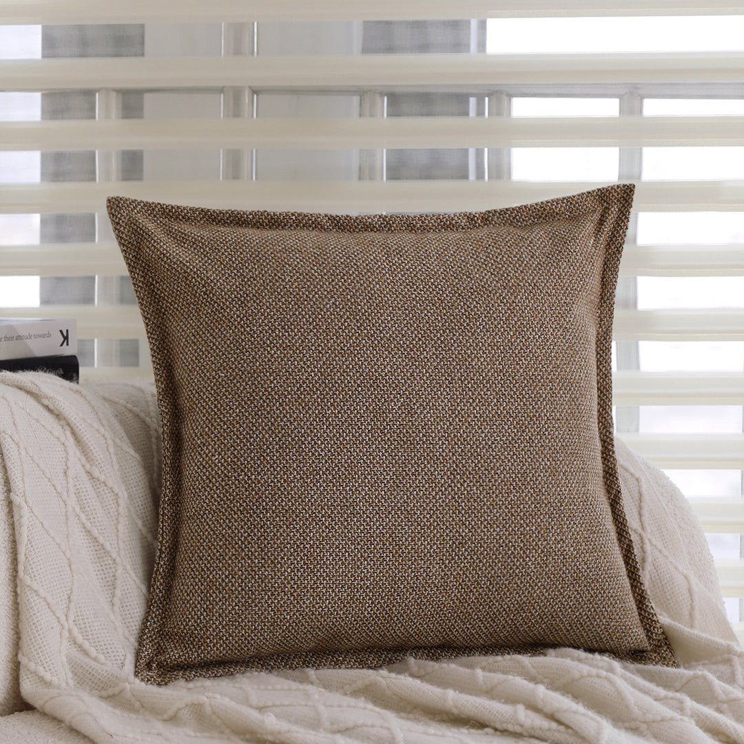 Square cushion cover Bowlift made of mottled tweed-boucle weaving with fine piping edge