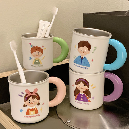 Ceramic mug with cheerful family design Bowlift