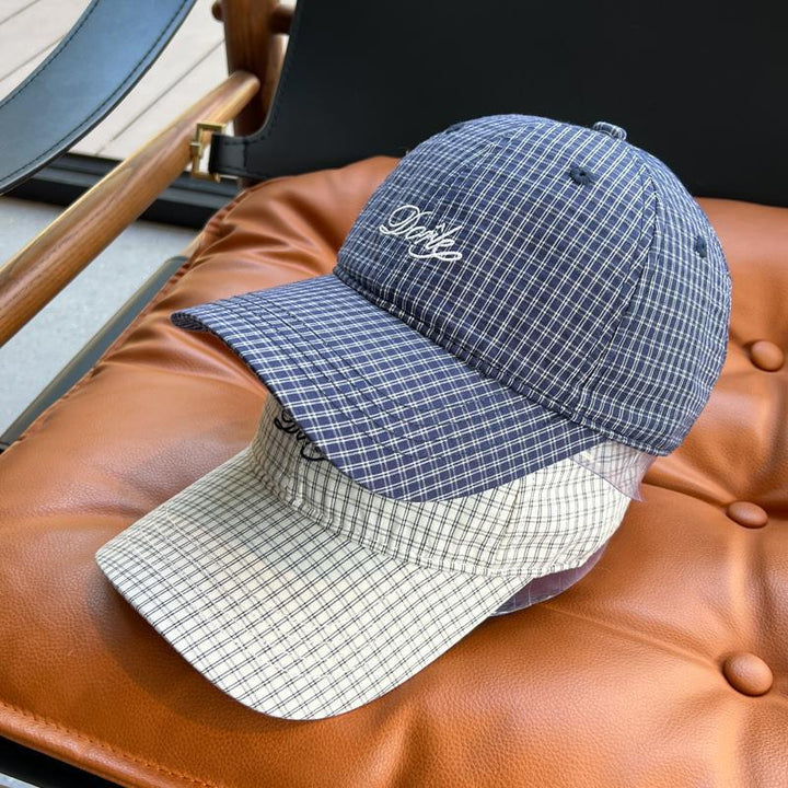 Women's Stylish Checkered Baseball Cap Bowlift