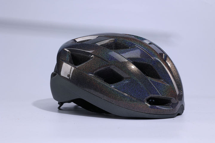 Lightweight Aerodynamic Cycling Helmet Bowlift