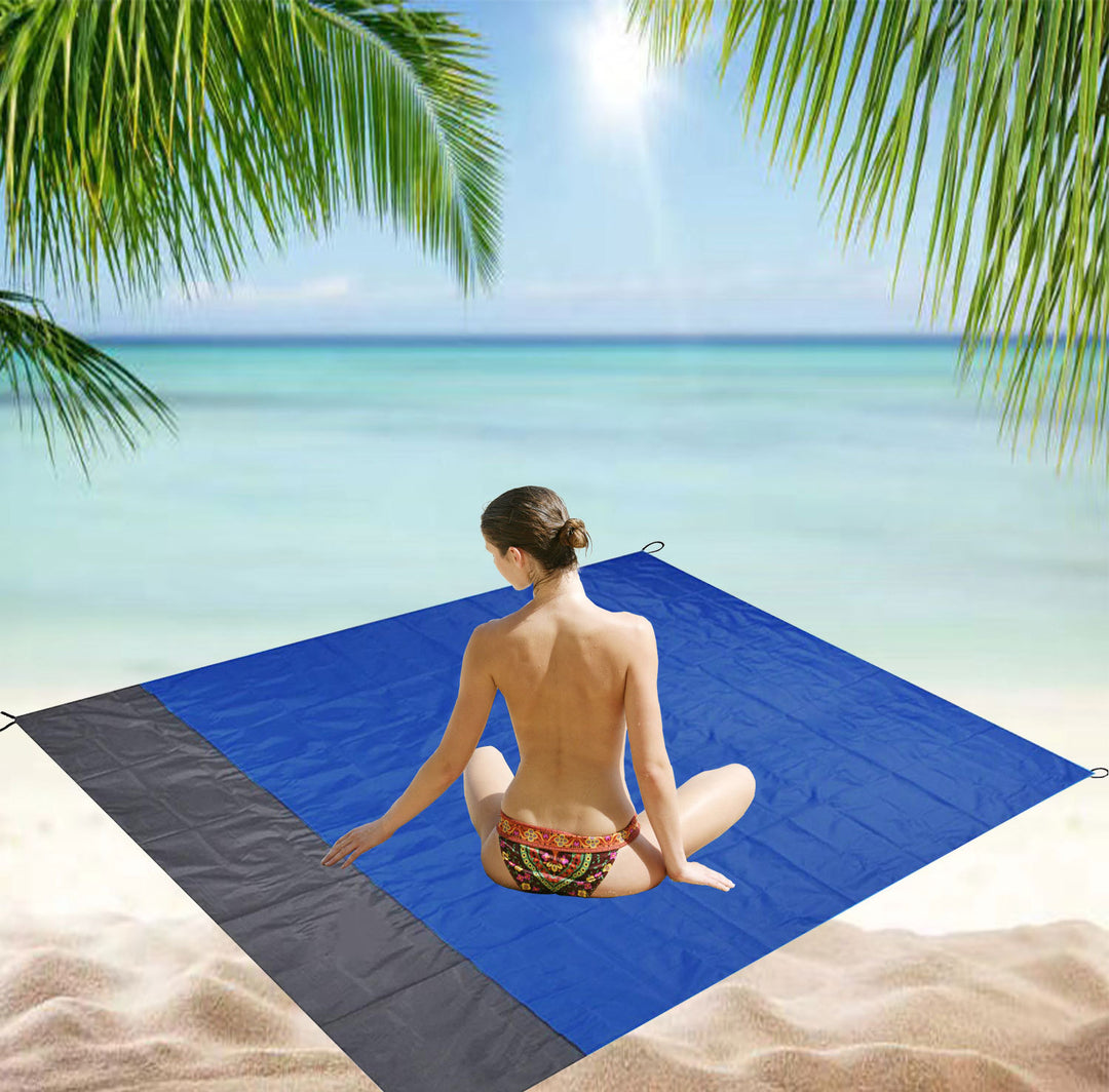 WoOutdoor Waterproof Beach Blanket Bowlift