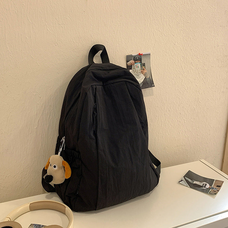 Backpack with Functional Design and Practical Pockets Bowlift
