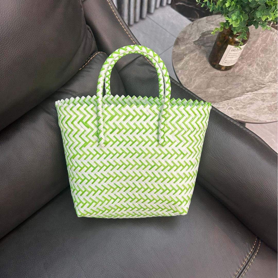 Handcrafted straw bag Bowlift