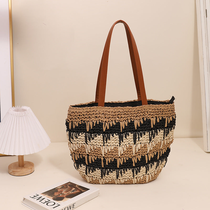 Braided tote bag with unique pattern mix Bowlift
