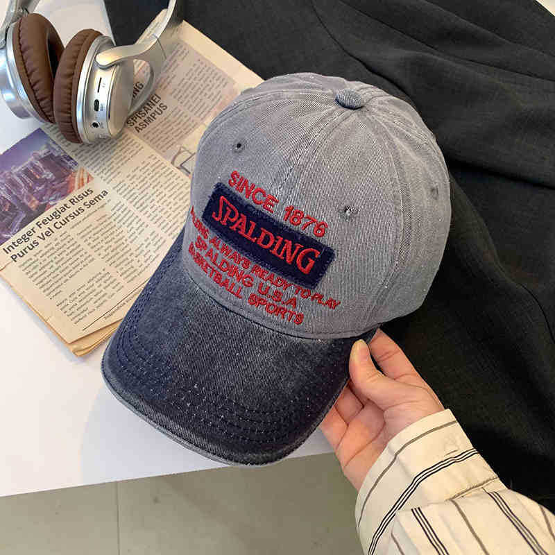 Unisex Vintage-Inspired Cotton Baseball Cap Bowlift