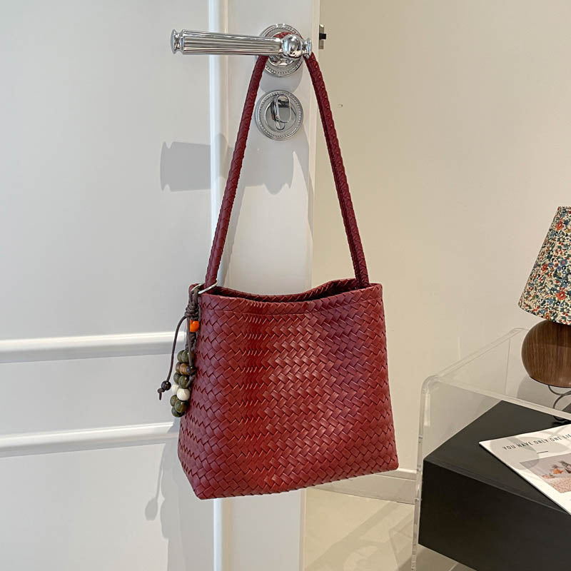 Handcrafted ven Leather Tote Bowlift