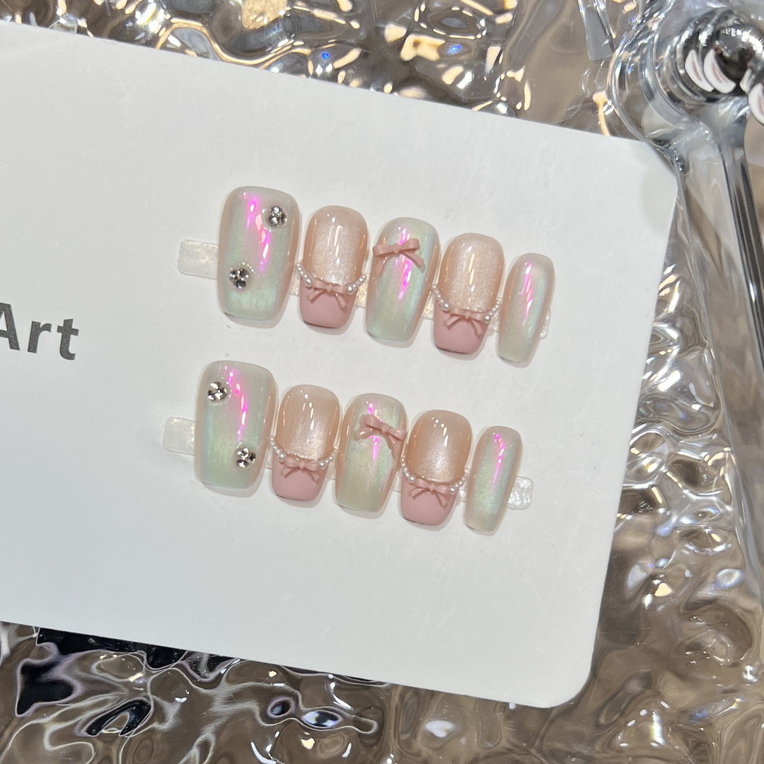 Elegant Stiletto Press-On Nail Set with Decorative Accents Bowlift