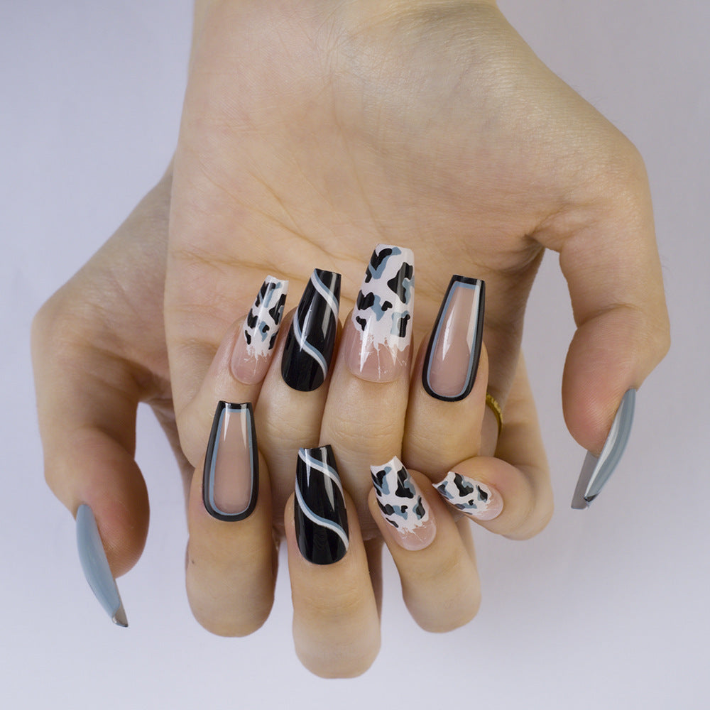 Artificial nails in modern animal pattern design Bowlift