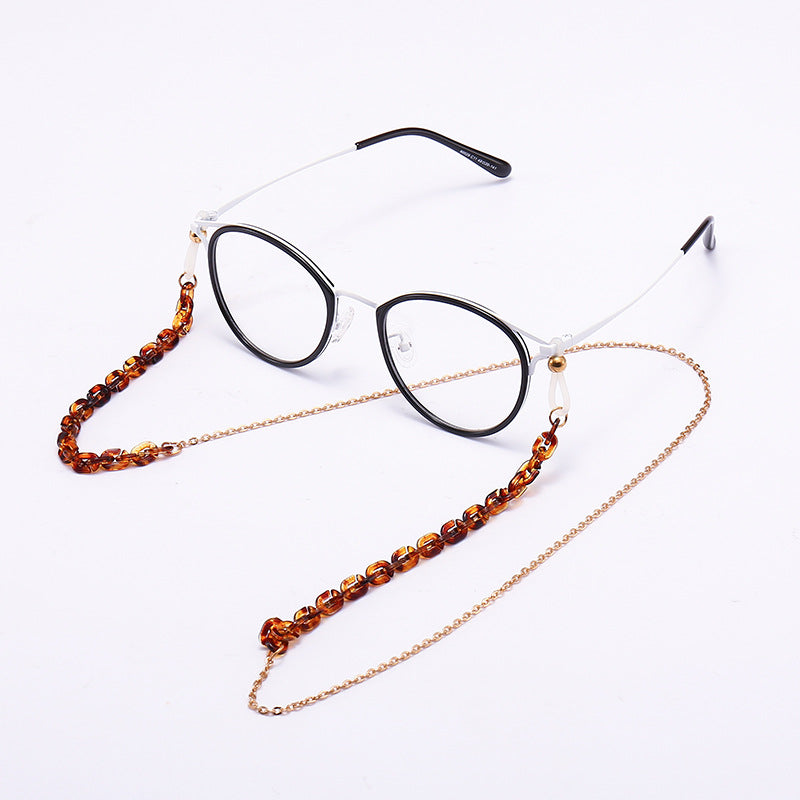 Eyewear Chain Bowlift