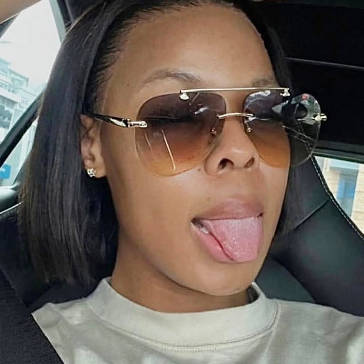 Women's elegant pilot sunglasses with UV protection and reflective lenses Bowlift