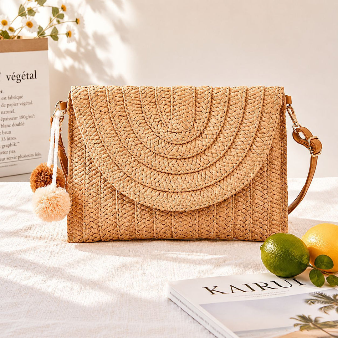 Handcrafted Shoulder Bag Made of Woven Material Bowlift
