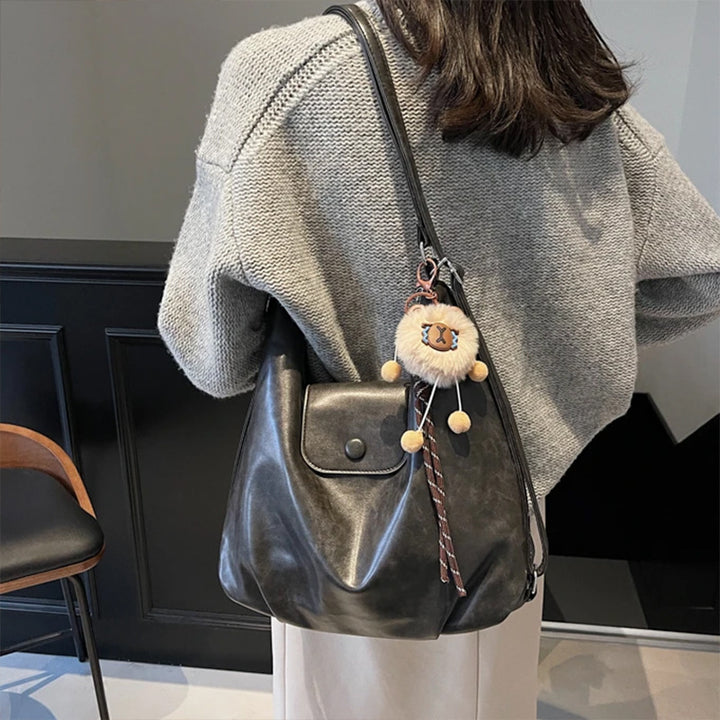 Chic Textured Leather Hobo Bag Bowlift