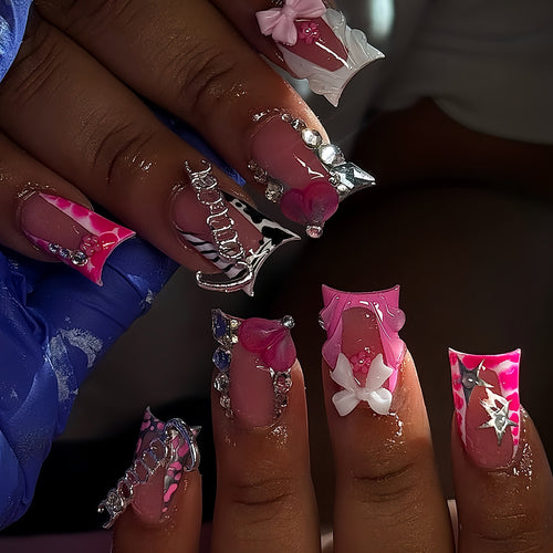 Artistic 3D Decorative Press-On Nail Art Bowlift