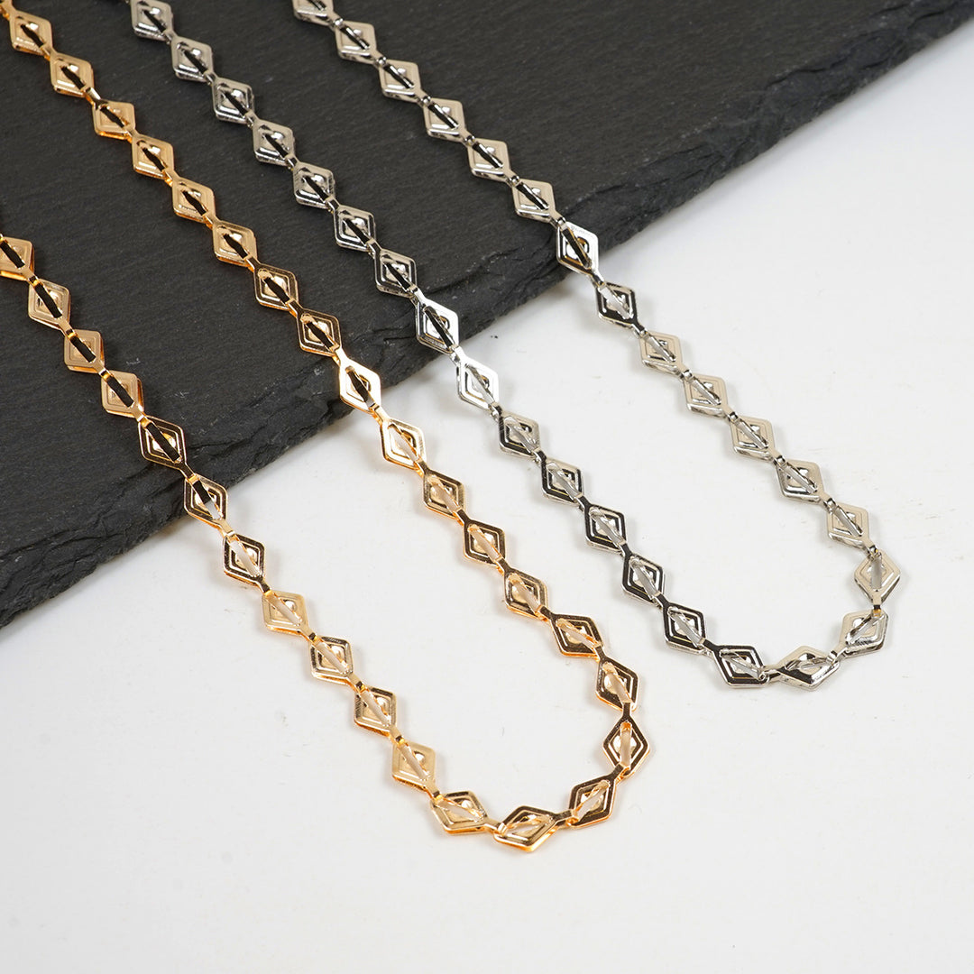 Decorative Diamond-Linked Eyewear Chain Bowlift