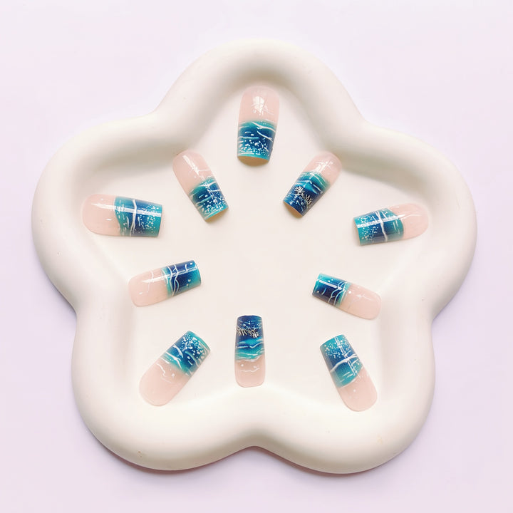 Artistic Acrylic Nail Art Bowlift