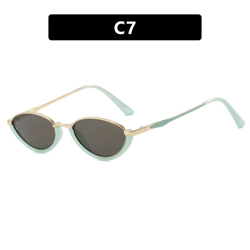 Women's fashionable Cat-Eye sunglasses with two-tone frame and UV protection Bowlift