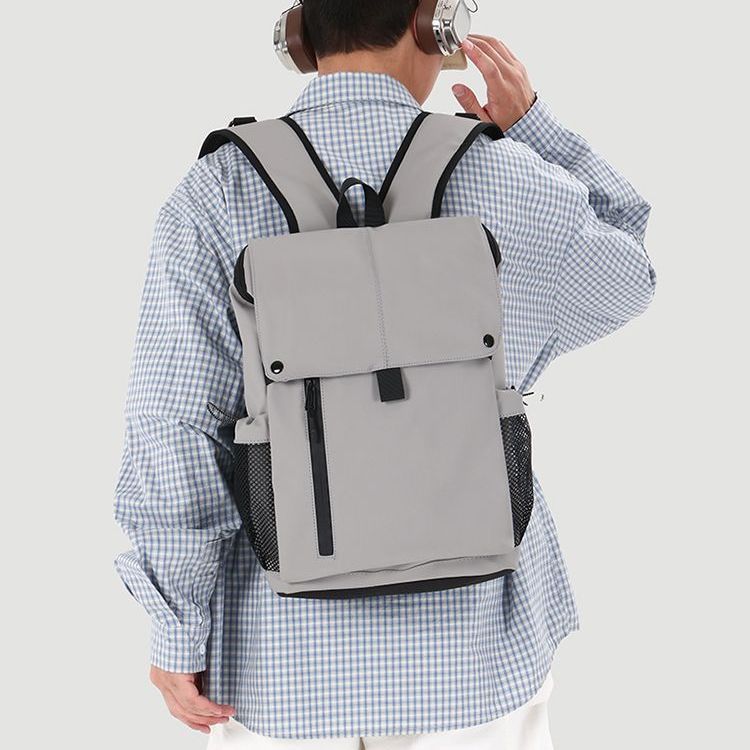 Elegant multifunctional backpack with breathable side pockets Bowlift